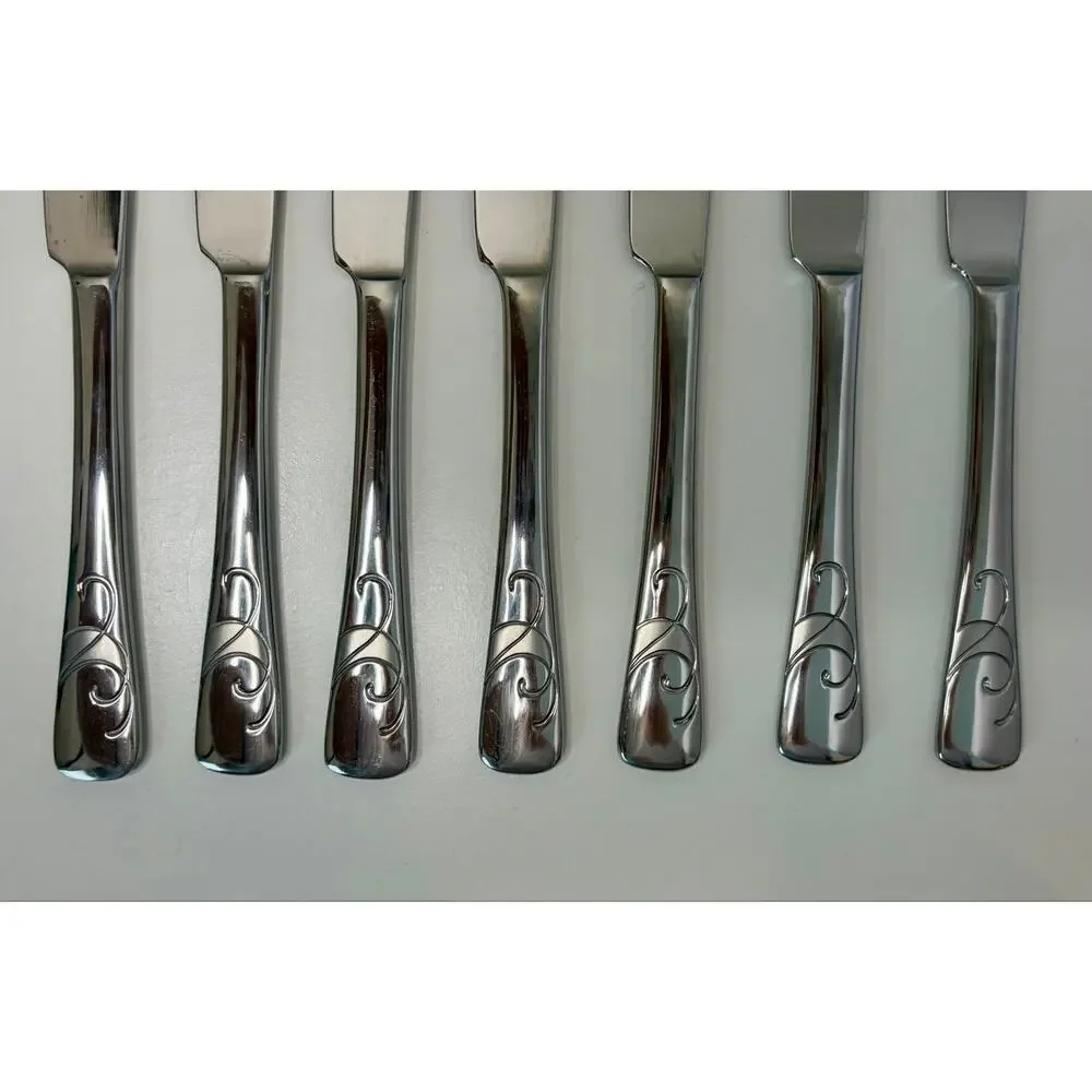 Oneida Serif Stainless Steel Dinner Knives – Set of 7